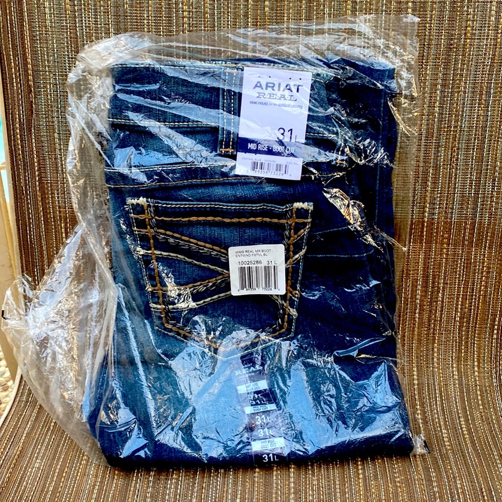 Ariat Real Mid Rise Bootcut Jeans